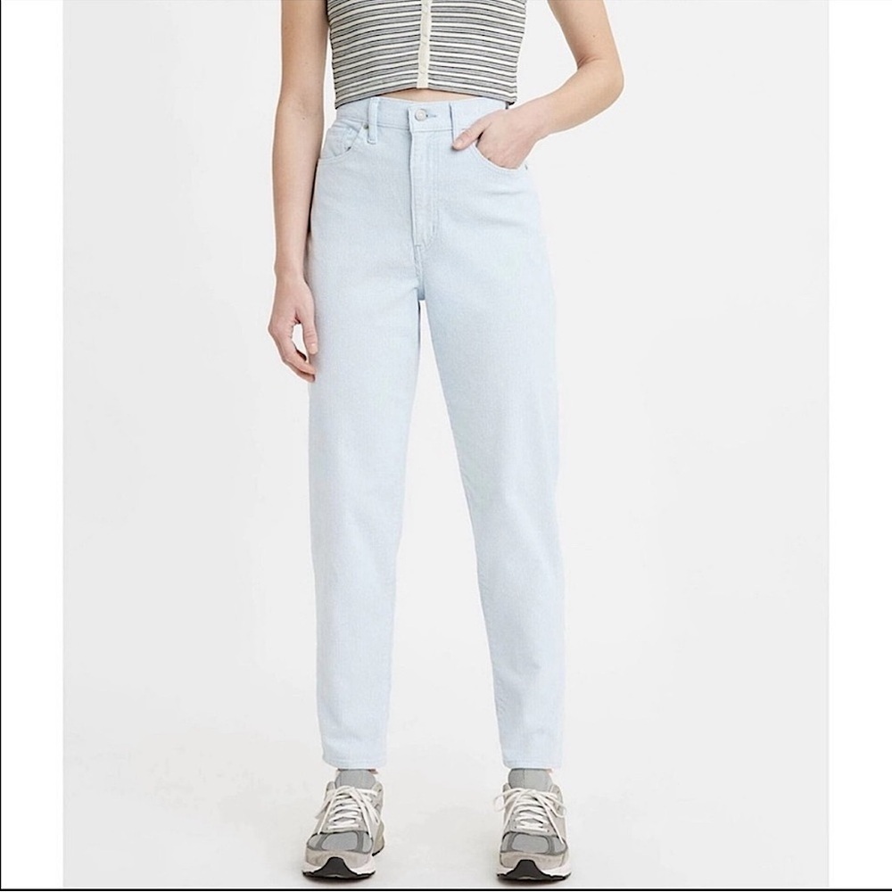 Levi's® Women's Silver Tab High Waisted Mom Jeans Tapered Light